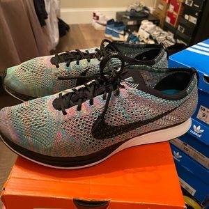 COPY - Men Nike flyknit racer